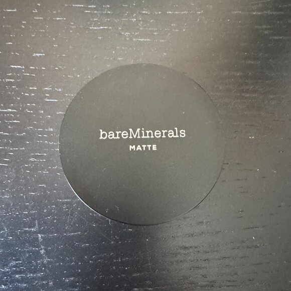 SEALED - bareMineral Matte Foundation  in Shade 16 Golden Nude - Full Size .21oz - Picture 3 of 3